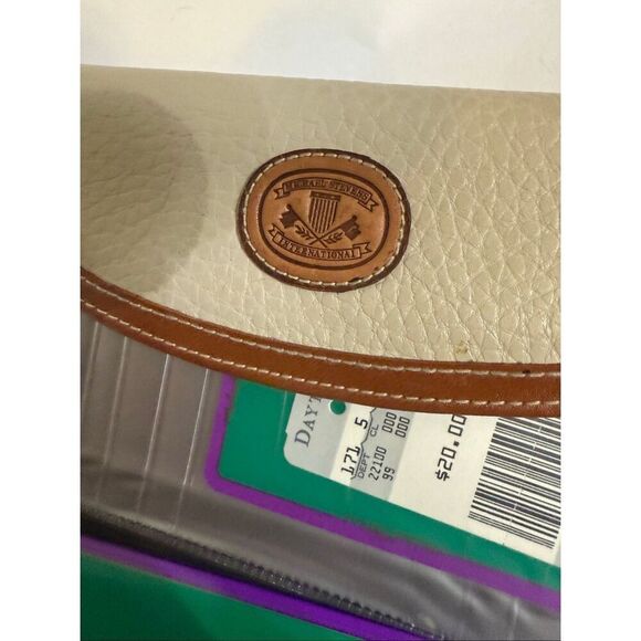 Michael Stevens Women's Leather Triple Frame Checkbook Wallet Clutch Cream NWOT - Picture 7 of 10